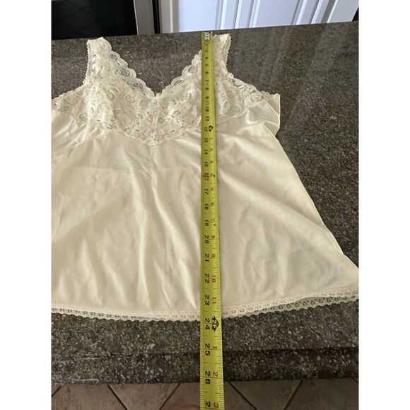 70’s Vintage Ilusion Lace top Slip Pearl Cami V Neck American Vintage 34D - Picture 5 of 9